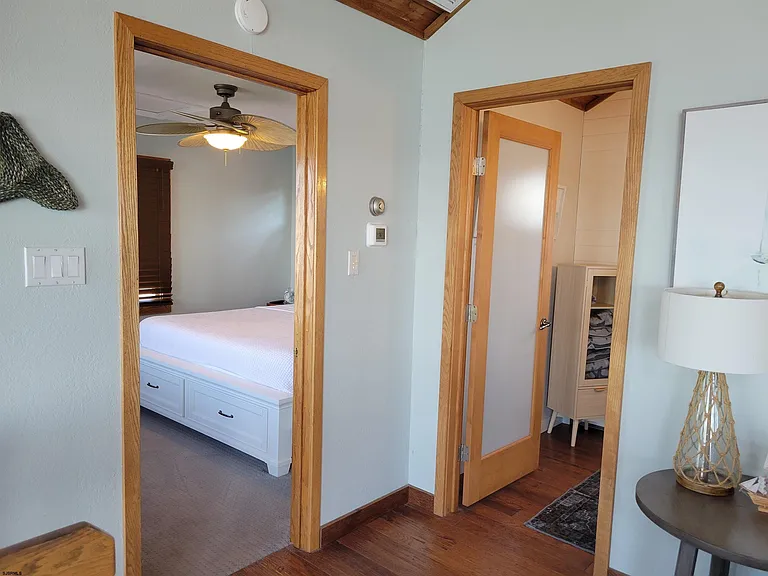8601 Fulton Ave — Photo 50