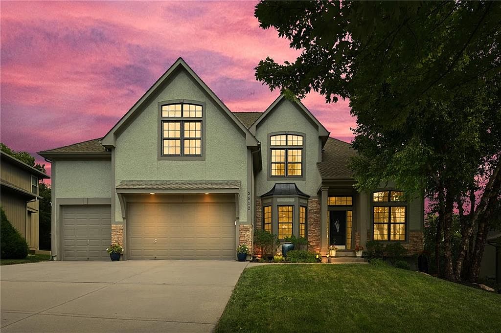 2512 W 145th St, Leawood, KS 66224 | Zillow
