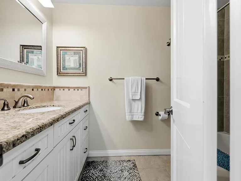 48 Antigua Ct — Photo 20