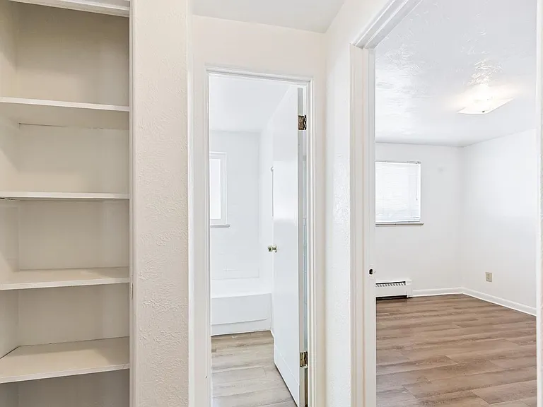 1679 Reed St — Photo 41