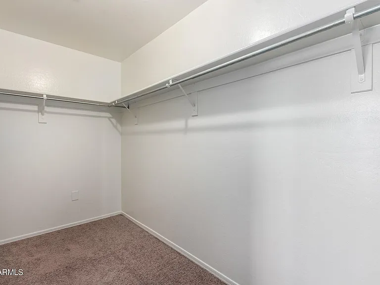 2343 E Sunland Ave — Photo 17