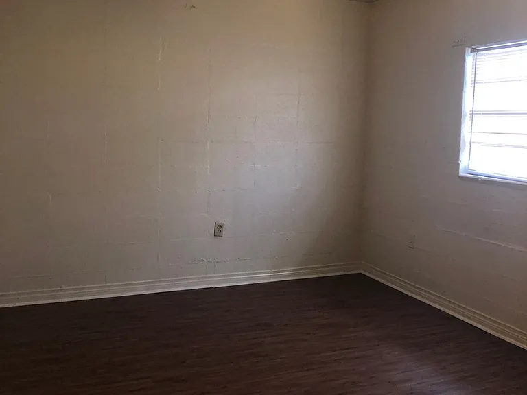 7250 Exchange Pl — Photo 8