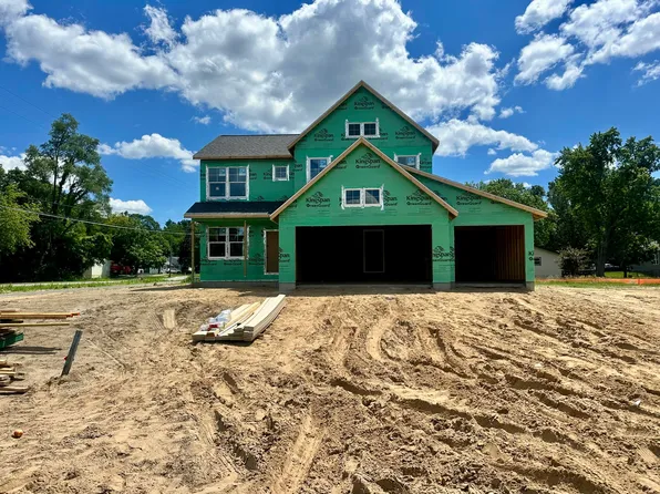 2190 Emerald Shore Cir, Grand Rapids, MI 49525