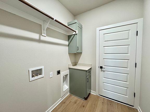 7th image of this home