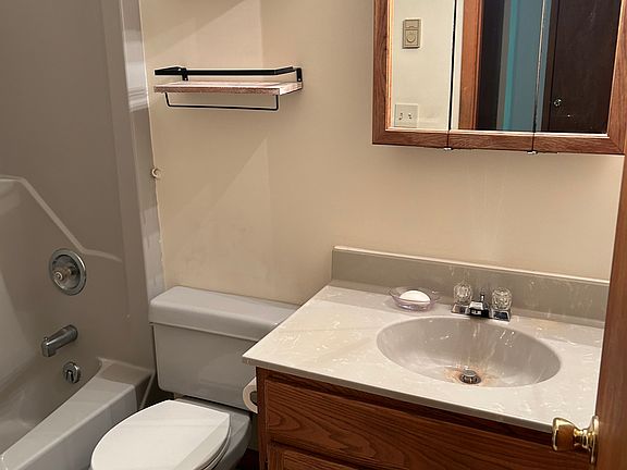 5th image of 1305 Brislin Rd APT 4