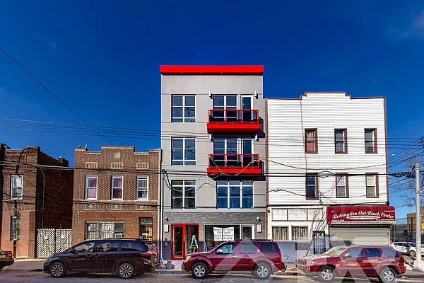 Rented by EXR | media 16