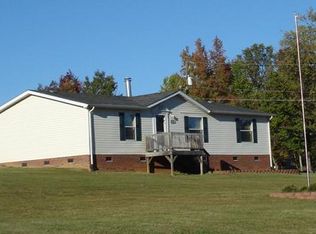 290 Beagle Club Rd, Stoneville, NC 27048