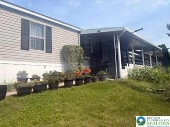 6147 Telford Ct Unit 10, Slatington, PA 18080
