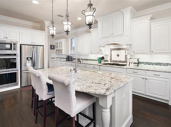 5th image of 1512 Shetland Dr