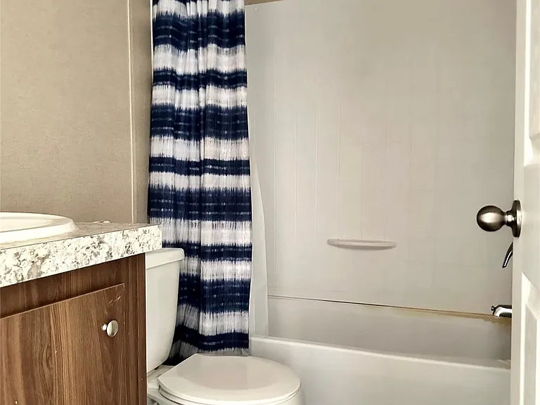 104 Shoshoni Dr — Photo 15