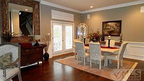 4th image of 7500 Tara Ct