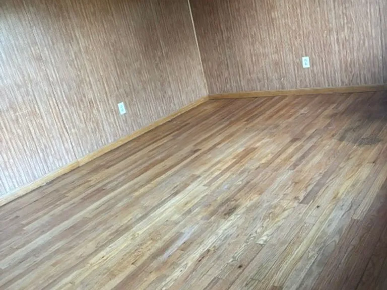 312 Woodhaven Dr — Photo 2