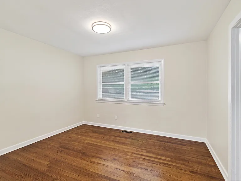 62 Cline Dr — Photo 5