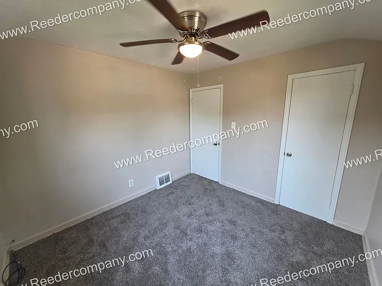 6740 Wicker Ave — Photo 9
