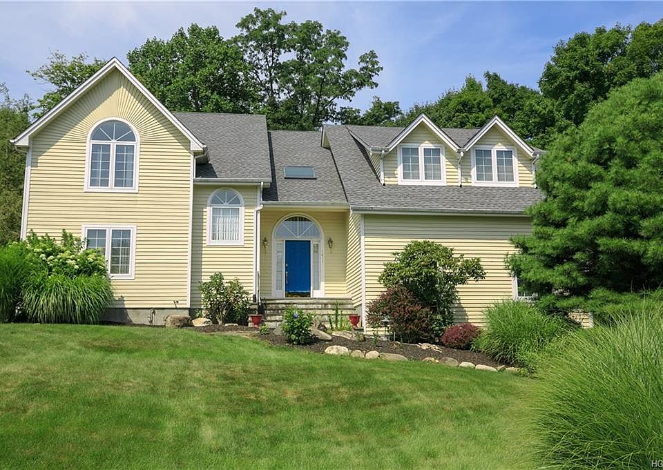 1st image of 1411 Chatham Ln