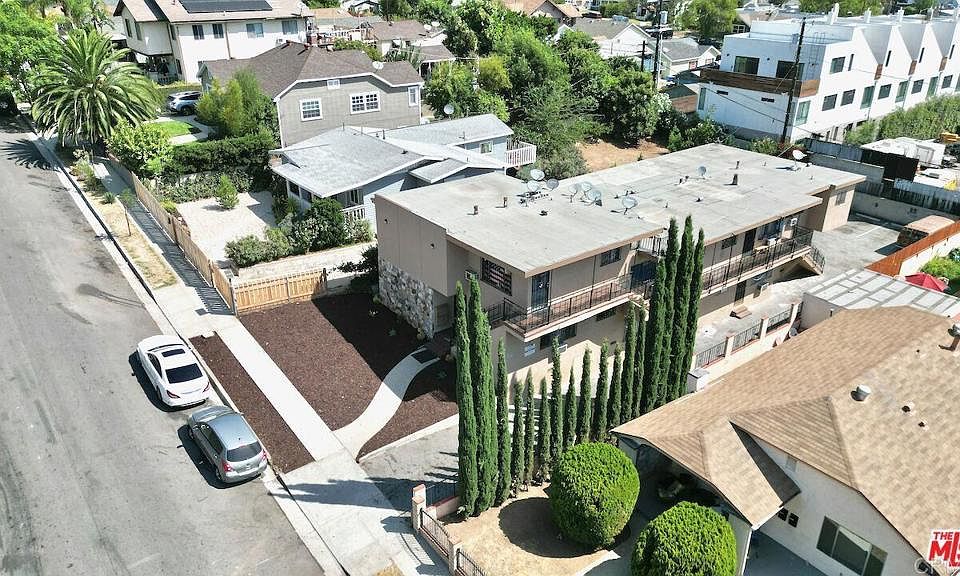 1st image of 2677 Moss Ave