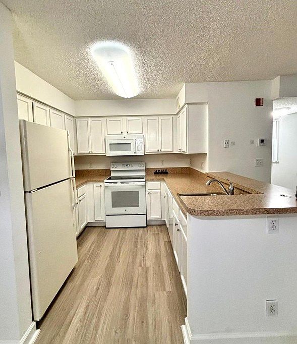 1st image of 7630 Westwood Dr #R0321