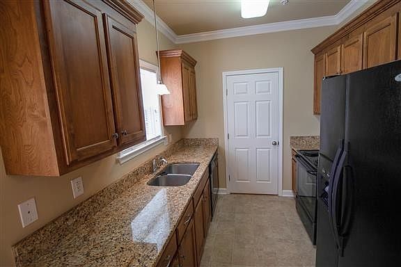 4th image of 3014 New Port Valley Cir #L-2