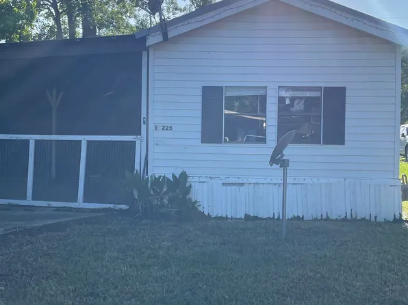 14225 Oak Meadow St, Gonzales, LA 70737