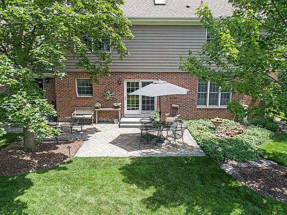 3rd image of 6564 Berrywood Dr
