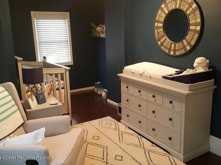 625 Brooklyn Blvd — Photo 10