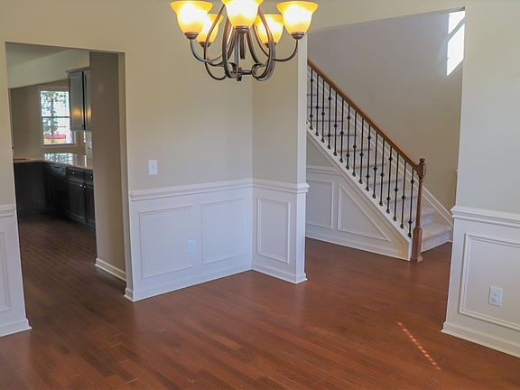 4th image of 4214 Brookline Dr