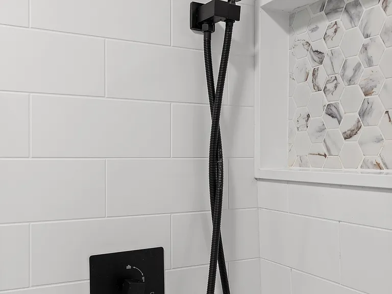 627 Valley Bridge Rd — Photo 21