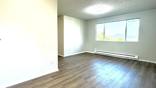 3829 Colby Ave Photo 1