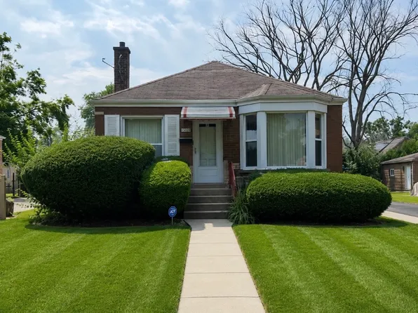 2536 S 13th Ave, Broadview, IL 60155