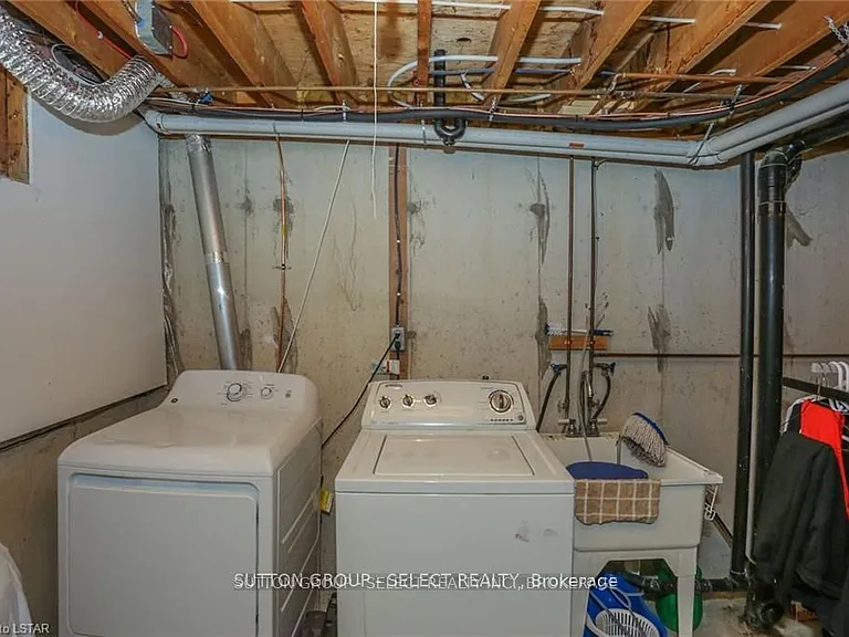 70 Fiddlers Green Rd #22 — Photo 18