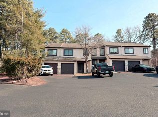 13 Five Crown Royal, Marlton, NJ 08053