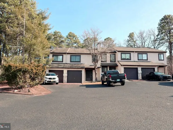 13 Five Crown Royal, Marlton, NJ 08053