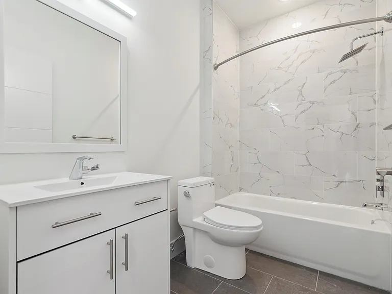 1225 E Fletcher St #302 — Photo 8