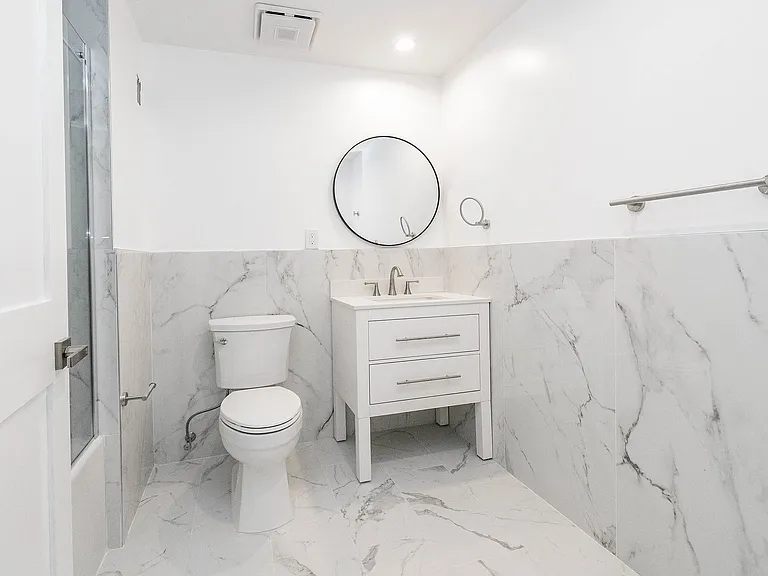 22 Sagamore Hill Dr — Photo 31
