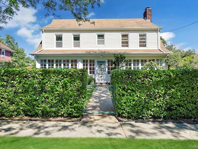 15 Heminway Avenue, New Rochelle, NY, 10801