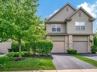 9061 Mansfield Dr, Tinley Park, IL 60487