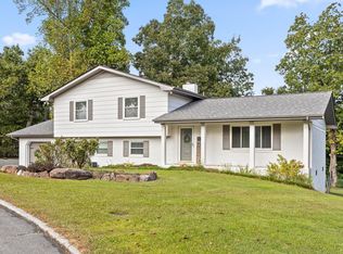 143 Rolling Ridge Dr, Chattanooga, TN 37421