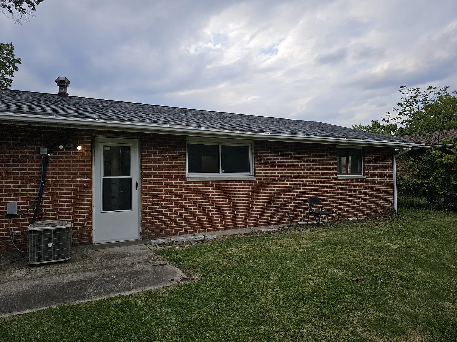 1732 Layton Dr — Photo 3