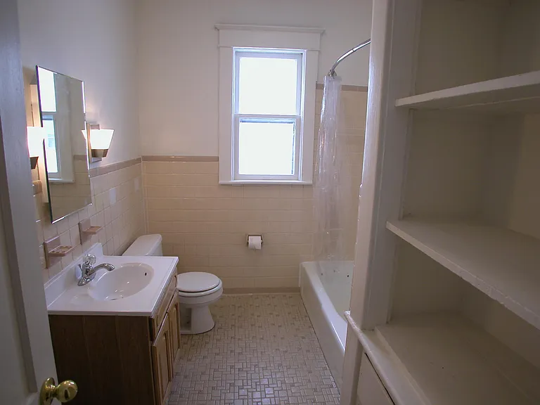 522 Morris St #6BR — Photo 5