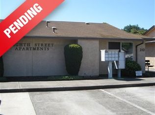 20 S 8th St APT A, Central Point, OR 97502