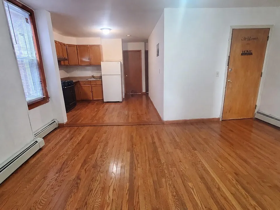 693 Kennedy Blvd #2