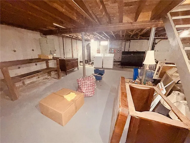 25 Thurston Ave #B — Photo 22