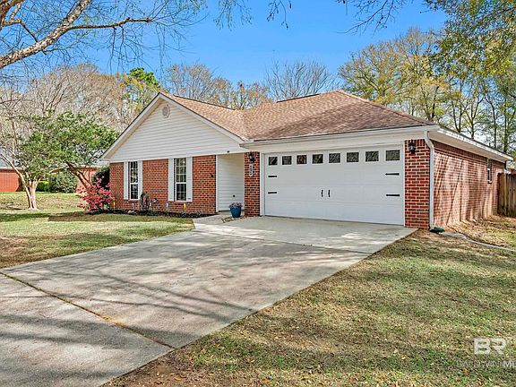 3rd image of 191 Robbins Blvd