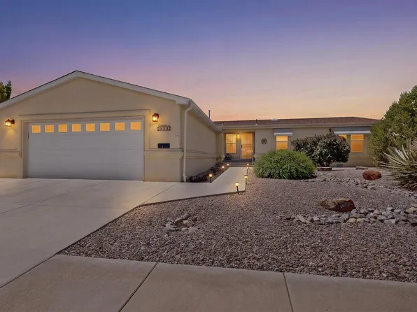 223 Sunrise Bluffs Dr, Belen, NM 87002