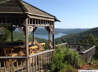 780 Gross Rd, Guntersville, AL 35976