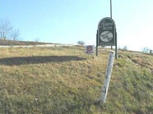 2 Weaver Run Rd, Washington, PA 15301