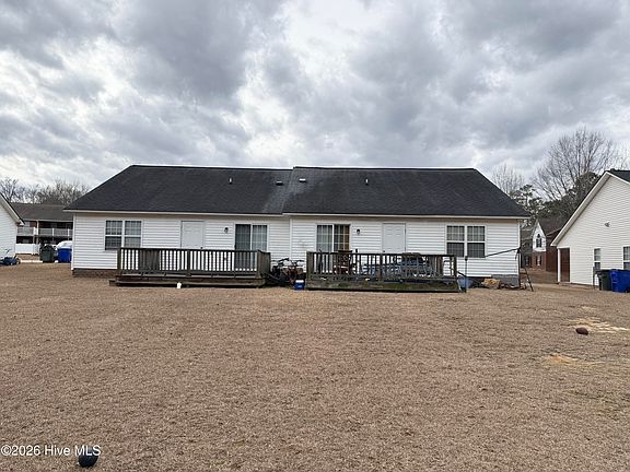 4th image of 520 Lake Road #A&B