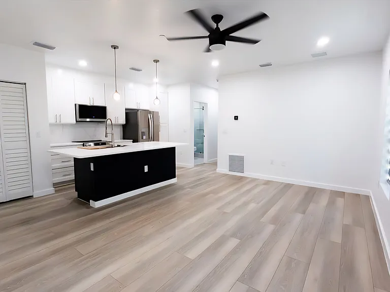 527 N Garden Ave #3 — Photo 13