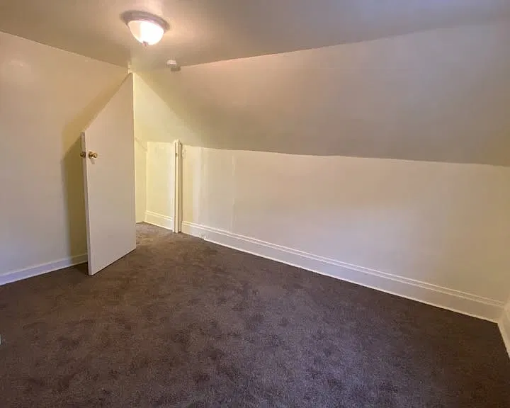 7611 Baxter St — Photo 24
