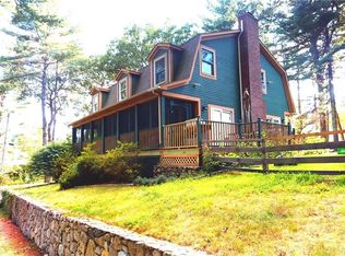 51 Queens River Dr, South Kingstown, RI 02892
